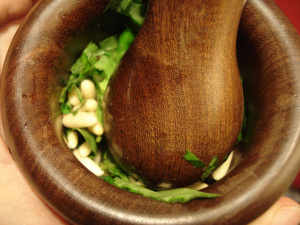 DSC02914 Sauce pesto maison - raviolis maison