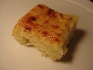 part de Gateau de pommes de terre aux oignons recette Guy Demarle