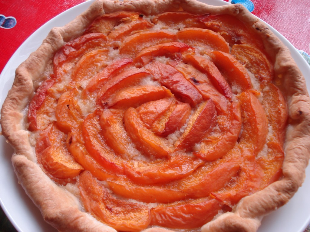 Tarte à l'abricot une fois cuite
